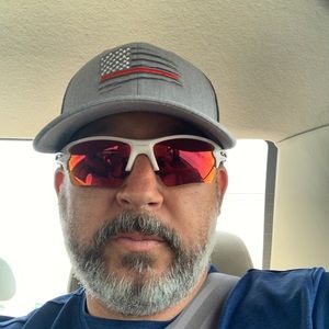 Meet your Posher, Carl